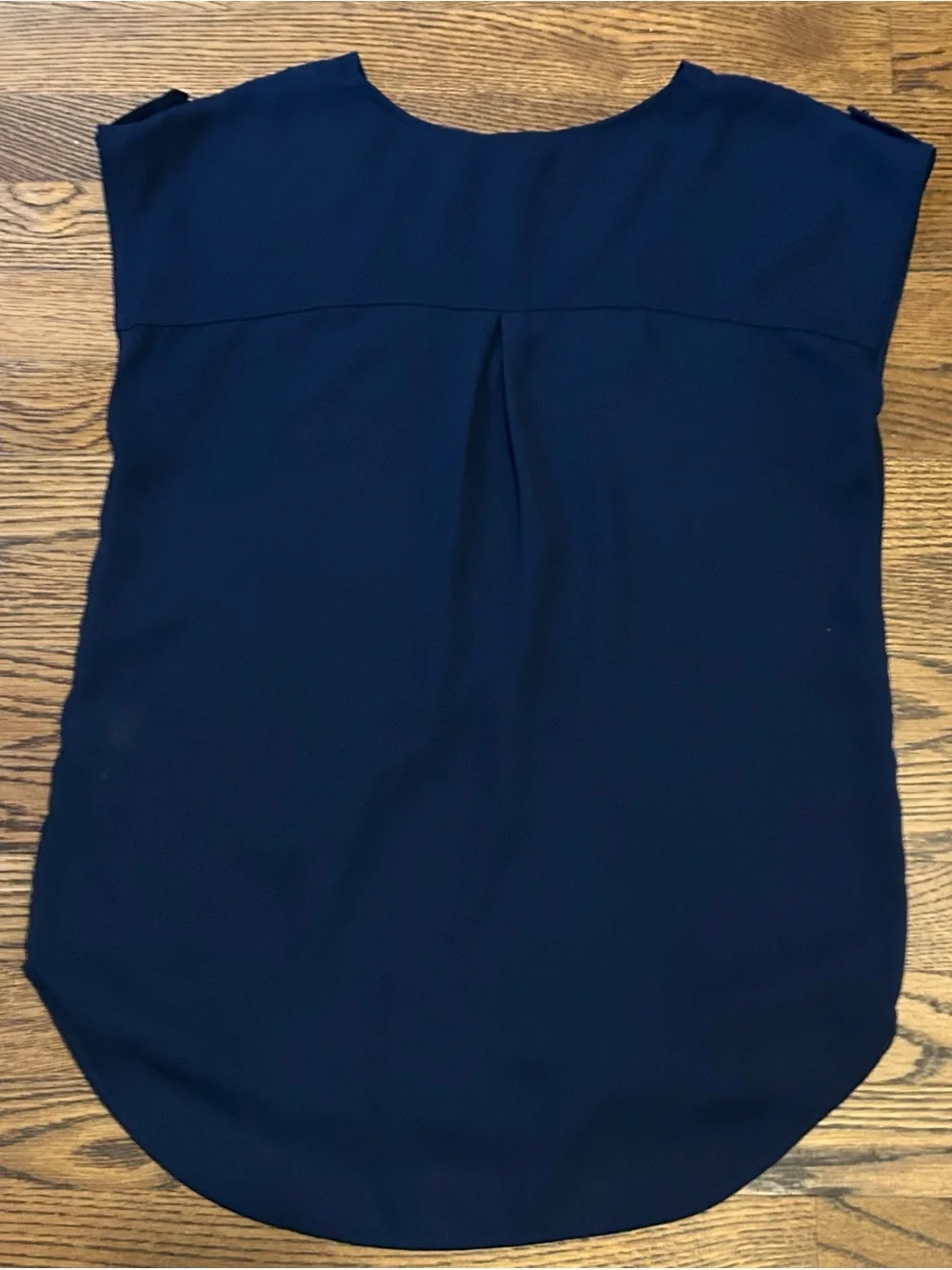 New York & Company Navy V-Neck Cap Sleeve Blouse 0089